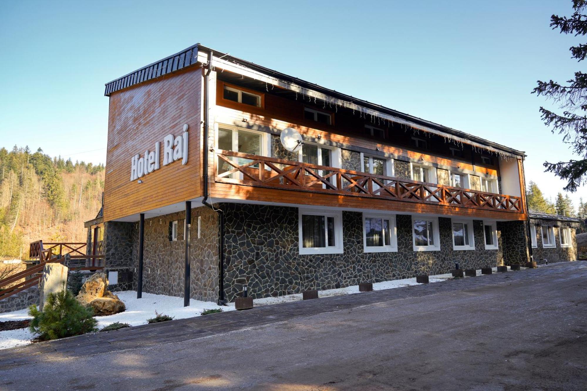 Hotel Raj Dedinky Esterno foto