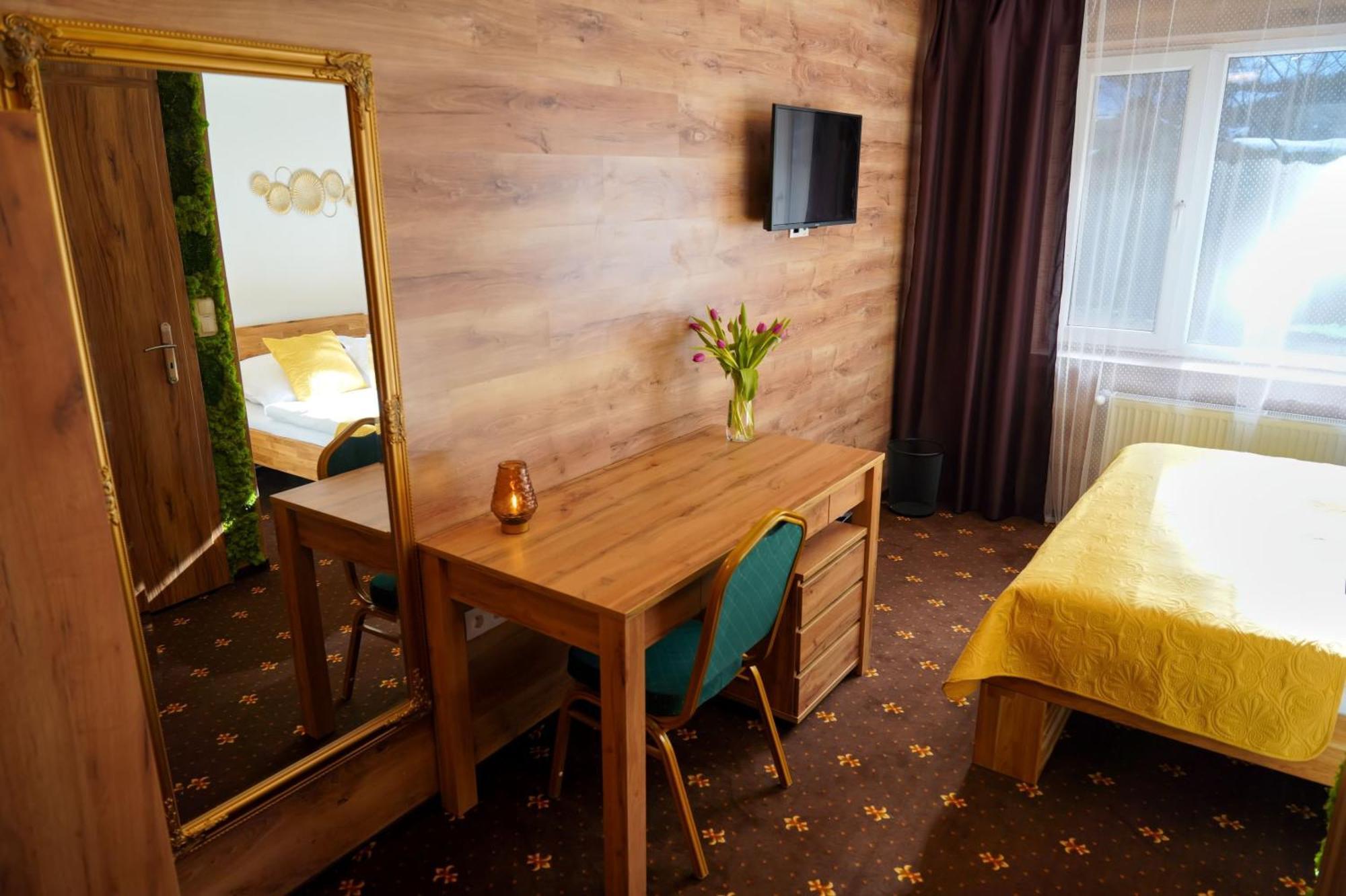Hotel Raj Dedinky Esterno foto