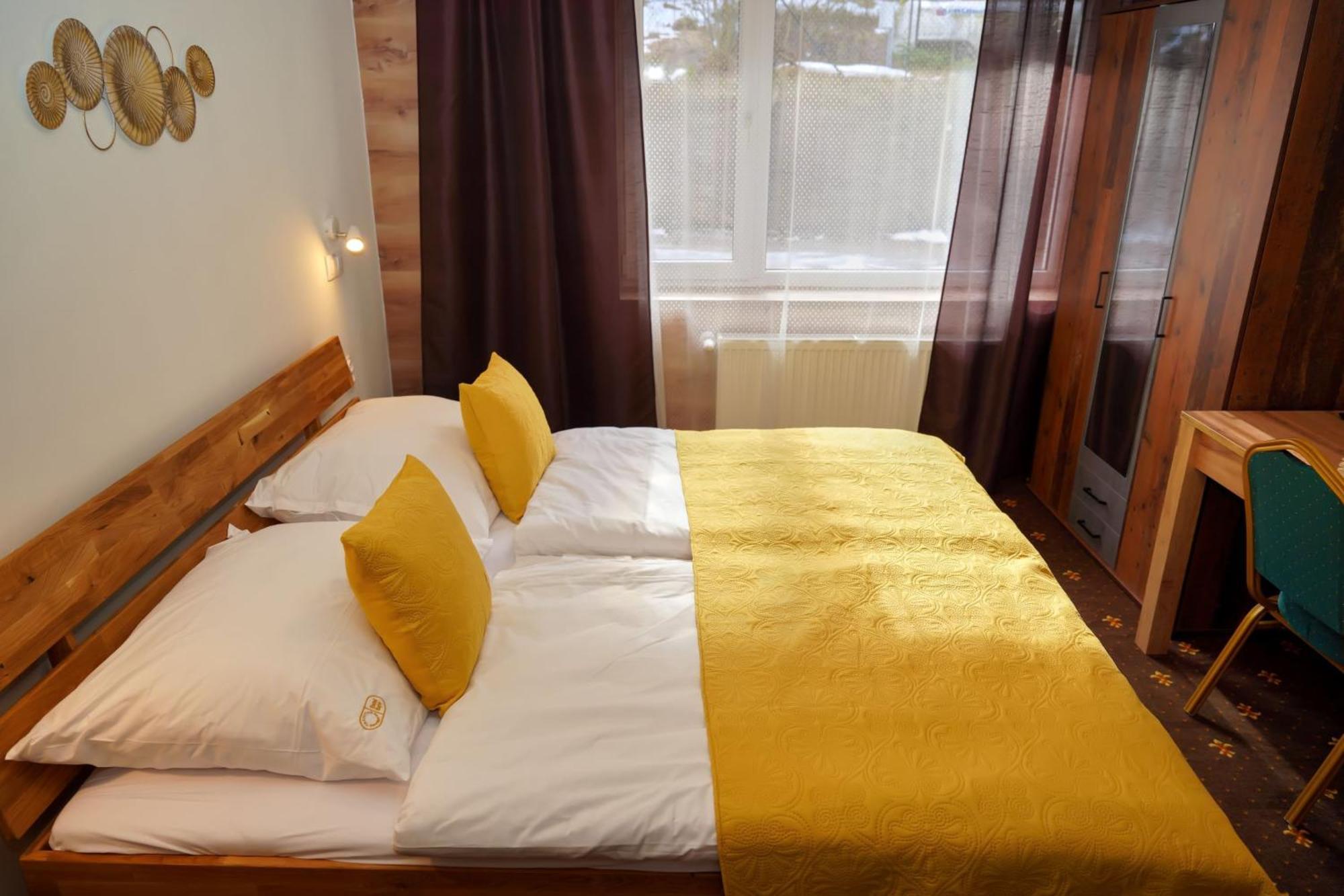Hotel Raj Dedinky Esterno foto