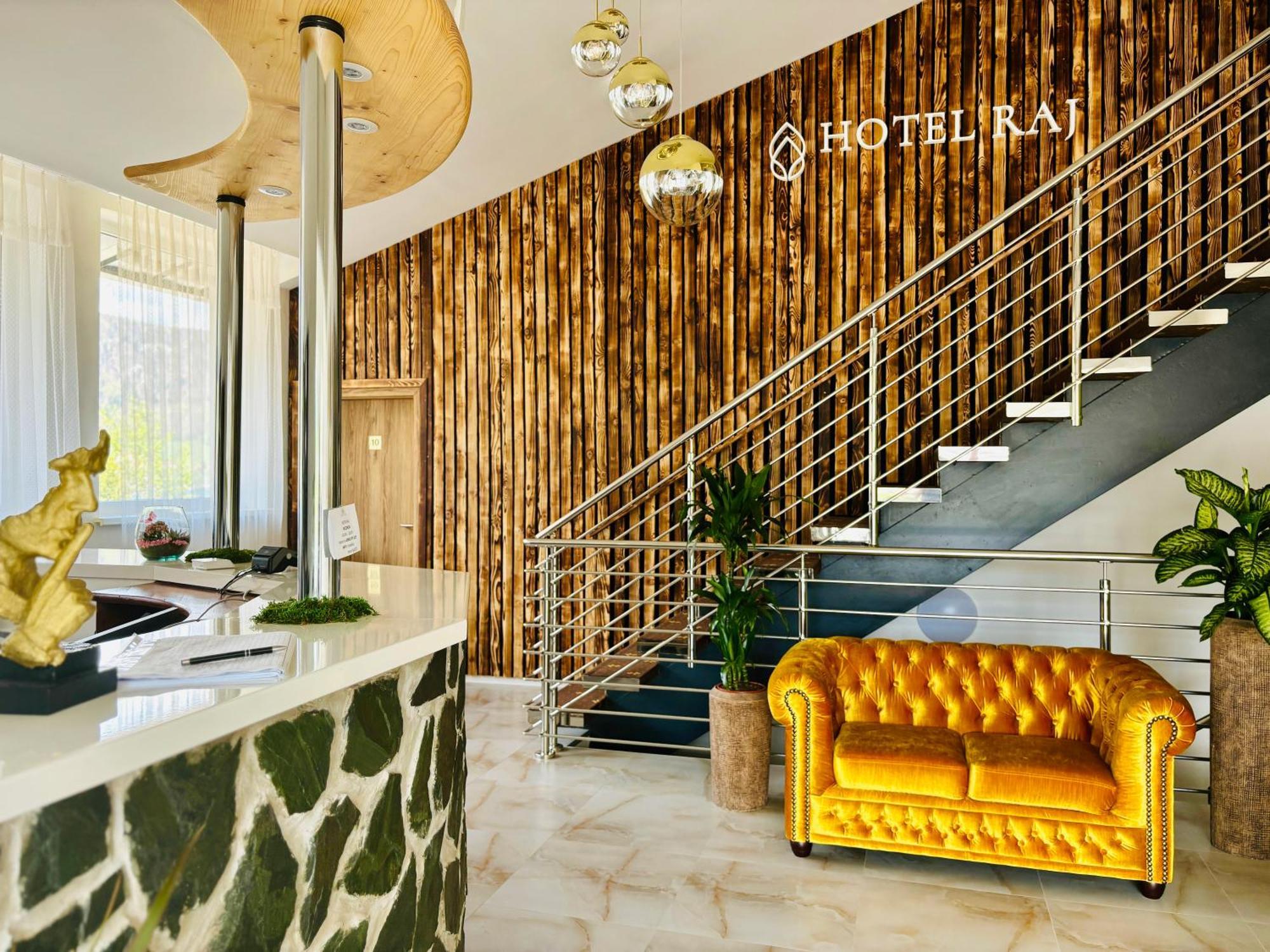 Hotel Raj Dedinky Esterno foto